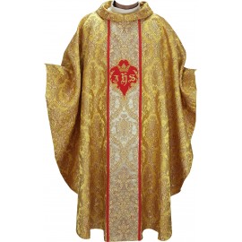 Chasuble en tissu damassé