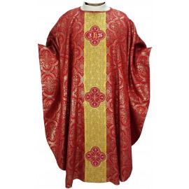 Chasuble en tissu damassé