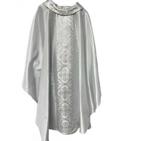 Chasuble et son étole